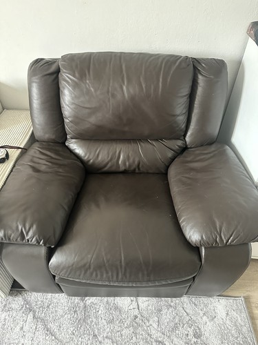 Wing chair leather - wing,