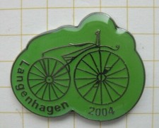 LANGENHAGEN FAHRRAD 2004 / DEUTSCHLAND .......... Städte & Länder-Pin (146c)