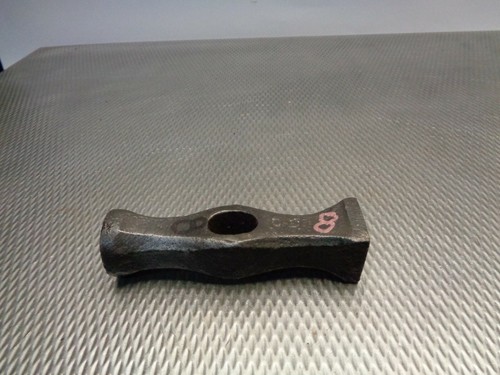 Altes antikes kugelhammer - altes,