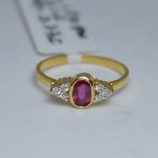 Natürlich Rot Rubin Und