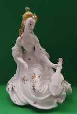 Porzellan  figur KPM Berlin Dame mit Kniegeige oder Cello 32cm