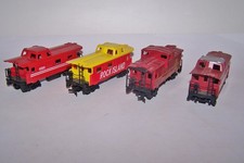 4 amerikanische Güterzugbegleitwagen,HO