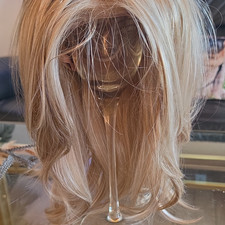 Damenperücke glattes