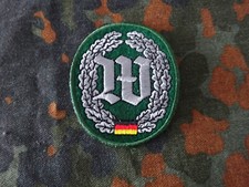 A30-01) Barett Abzeichen