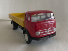 Tekno Mercedes Benz LP322