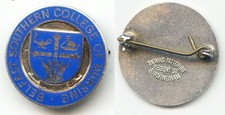 Schwesternbrosche : Belfast Southern College of Nursing - emailliert