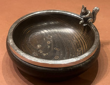 Alte Holz Nuss Schale mit 800