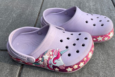 Crocs Badelatschen Sandalen