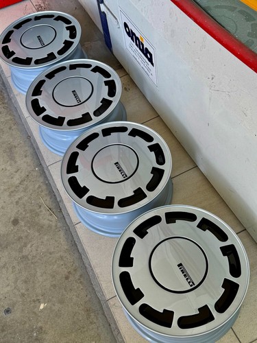 Original volkswagen pirelli - volkswagen,