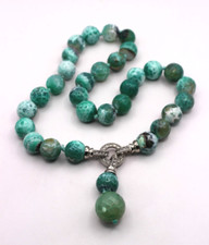 Collier Edelstein grüner