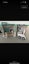 Krankenhaus Holzspielzeug Puppenhaus mit Puppen und Zubehör