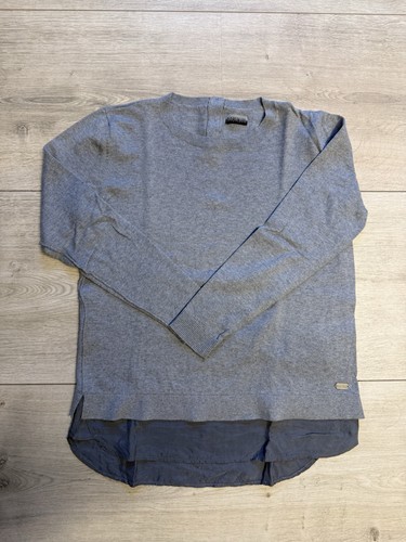 Pullover mit angesetzter