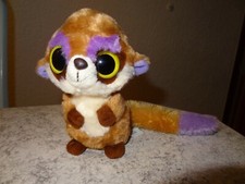 Süßes kleines Kuscheltier