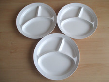 DDR, 3 dreiteilige Portionsteller, Kunststoff, ISO PRESS, III. Wahl, bitte lesen