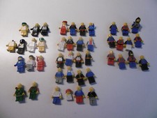 Lego Figuren 80 90er Space Ritter Bauarbeiter Robin Hood Arzt Feuerwehr Raumfahr