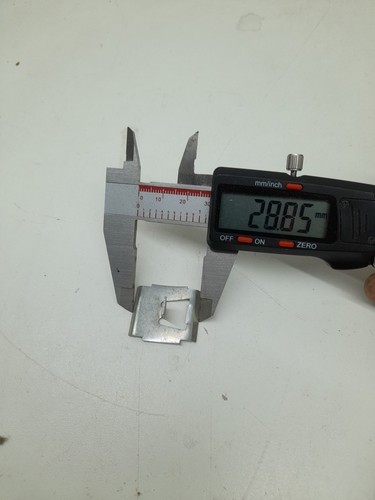 Klammer montage leiste - 10,