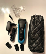 Braun Series 3 ProSkin 3010s Wet & Dry Akku-Rasierer mit Schutzkappe  Blau, 3 Bü
