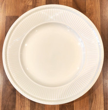 WEDGWOOD EDME TIEFE RUNDE