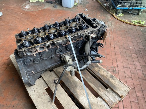 63196 motor mercedes - mercedes-benz, m110