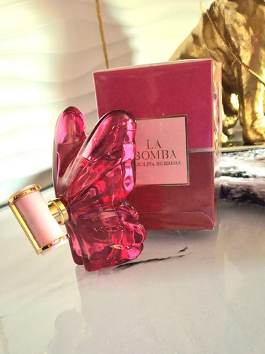 Carolina herrera bomba 80ml - bomba,