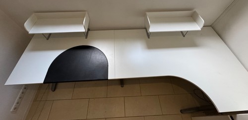 Großer büro schreibtisch - büro-schreibtisch, zu