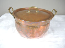 älterer Kupfertopf mit Deckel