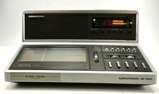Grundig RF 820 Tischradio