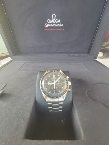 Omega speedmaster mm - omega, 44
