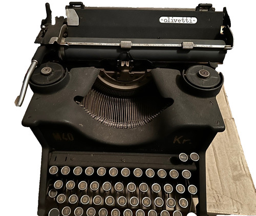 Alte schreibmaschine olivetti - alte,