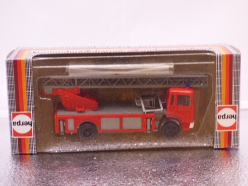 Herpa 818 502 - 818, man