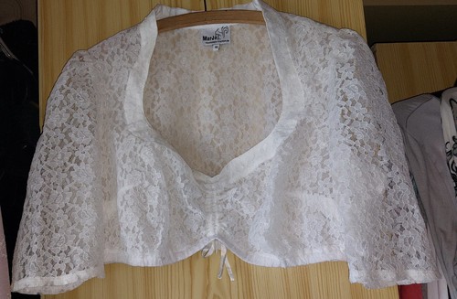 Dirndlbluse von marjo - dirndlbluse,