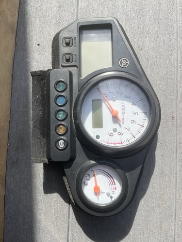 Yamaha tdm 900 abs - 900, tacho