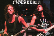 Metallica stage memorabilia - on,