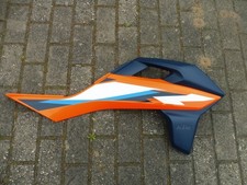 KTM 690 SMC-R Verkleidung rechts Kühlerspoiler Blende Abdeckung 769.08.061.000
