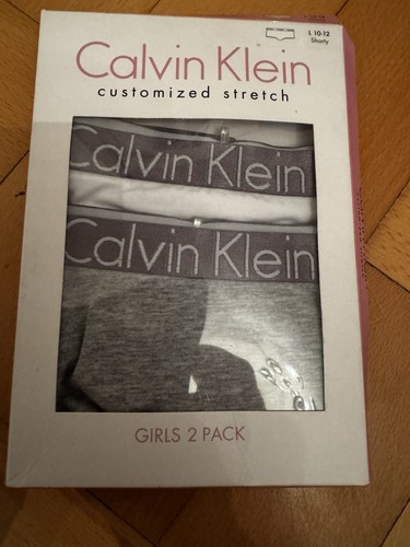 Shorty calvin klein gr - 2,