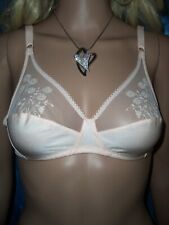Entzückender Vintage lejaby Pin Up Glanz BH bestickt rosa 70 A Büstenhalter (n5)