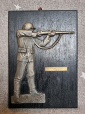 Wandrelief Uffz. Schießen Sieger Preis  1940 Soldat mit Stahlhelm Plakette