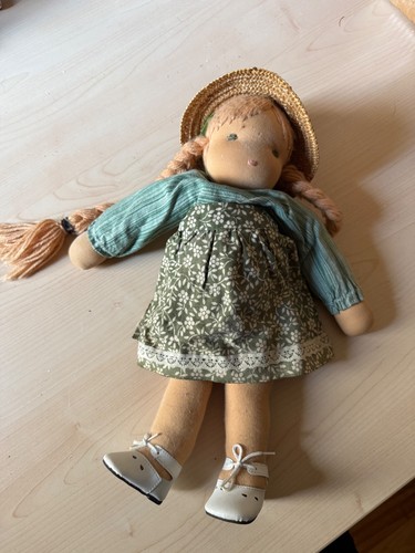 Stoffpuppe alt grünes - grünes, kleid