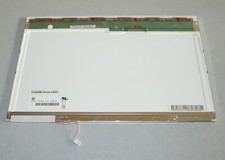 39,1cm (15,4") CHI MEI