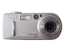 Sony CyberShot DSC-P9  -  CCD Sensor  -  3x Zoom  -  gebraucht  -  guter Zustand