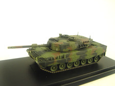 Leopard 2A4 Bundeswehr -  Dragon Panzer Modell   1:72 -  60082   #E gebr.