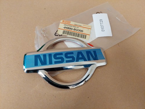 Nissan almera tino - nissan,