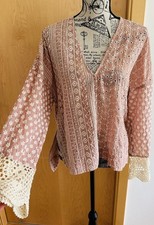 Zara Bluse bestickt, in Rose/Creme, Gr. S