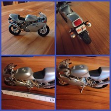 Ducati 900 Supersport Maisto Modell Motorrad Miniatur Silber Sammlerexemplar