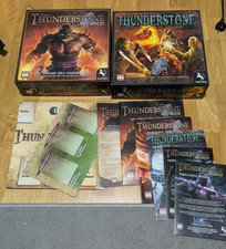 Thunderstone Advance + vier Erweiterungen - Brettspiel - Pegasus Spiele 