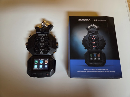 Zoom handy recorder - h8,