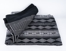 Schöner, stabiler Stoff mit Ethno-Muster schwarz/weiß 145x180cm