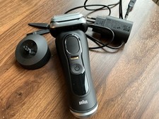 Braun Series 9 Pro+ Plus 9 Serie Herrenrasierer mit Ladestation Original Etui