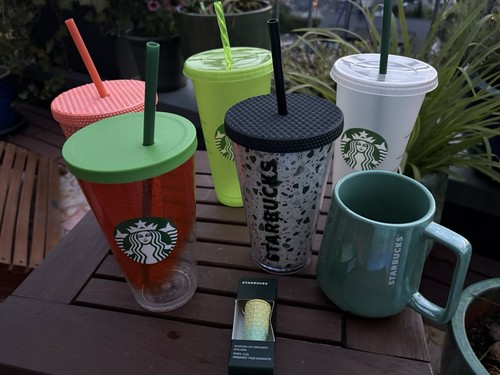 Starbucks trinkbecher mit - 5,