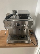 Reemix   eine kompakte Espressomaschine mit 3,5 Bar Druck & 800 W Leistung